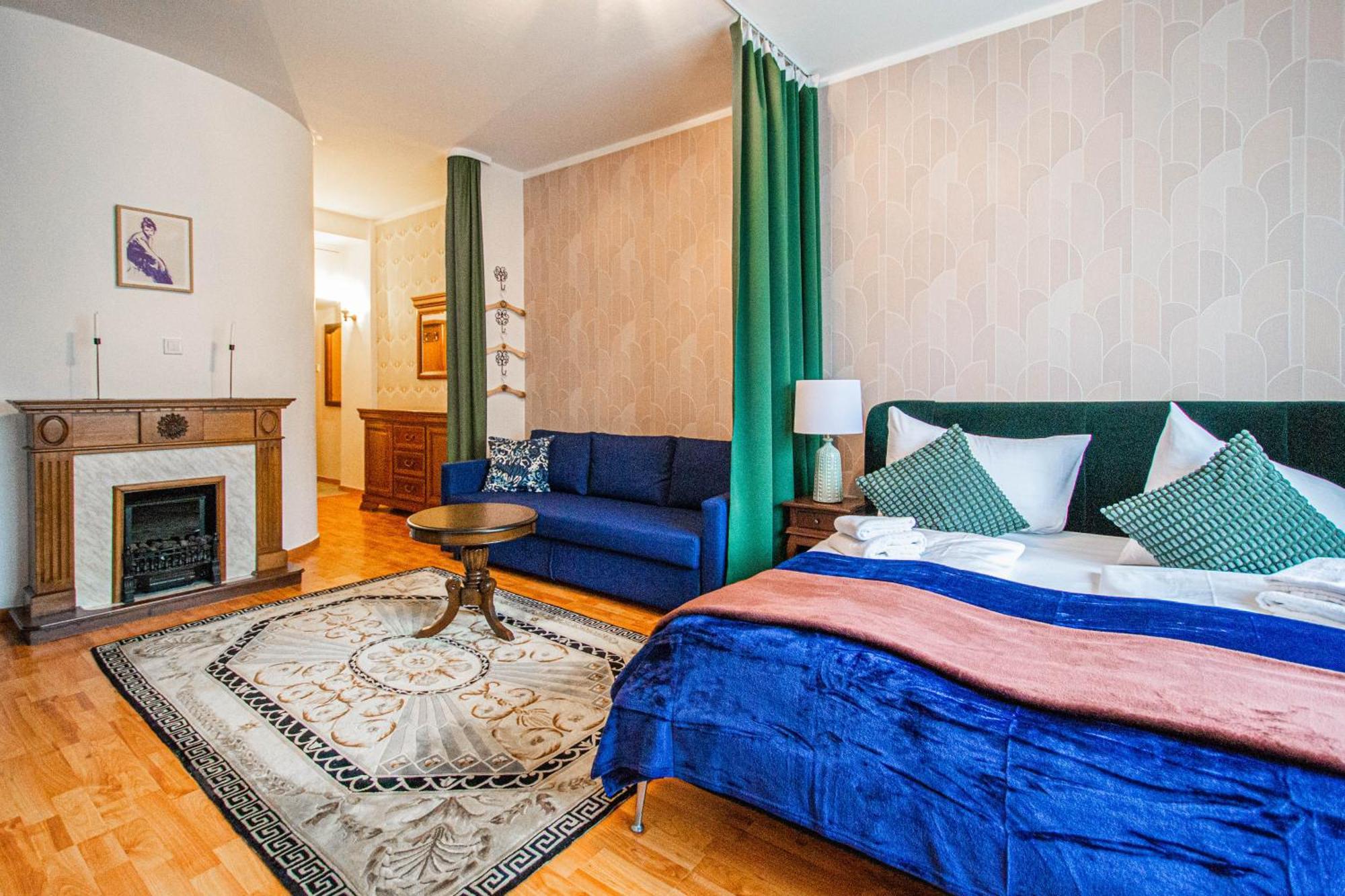 Main Prague Square Apartments Sauna And Fireplace Eksteriør bilde